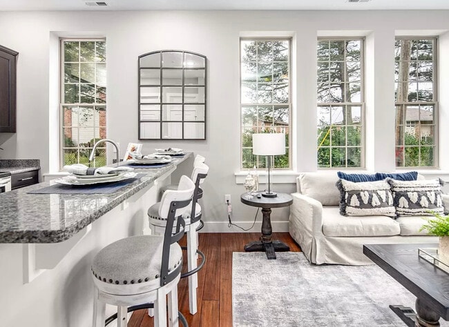 Photo - 1033 Keenan Ct Unit 11B