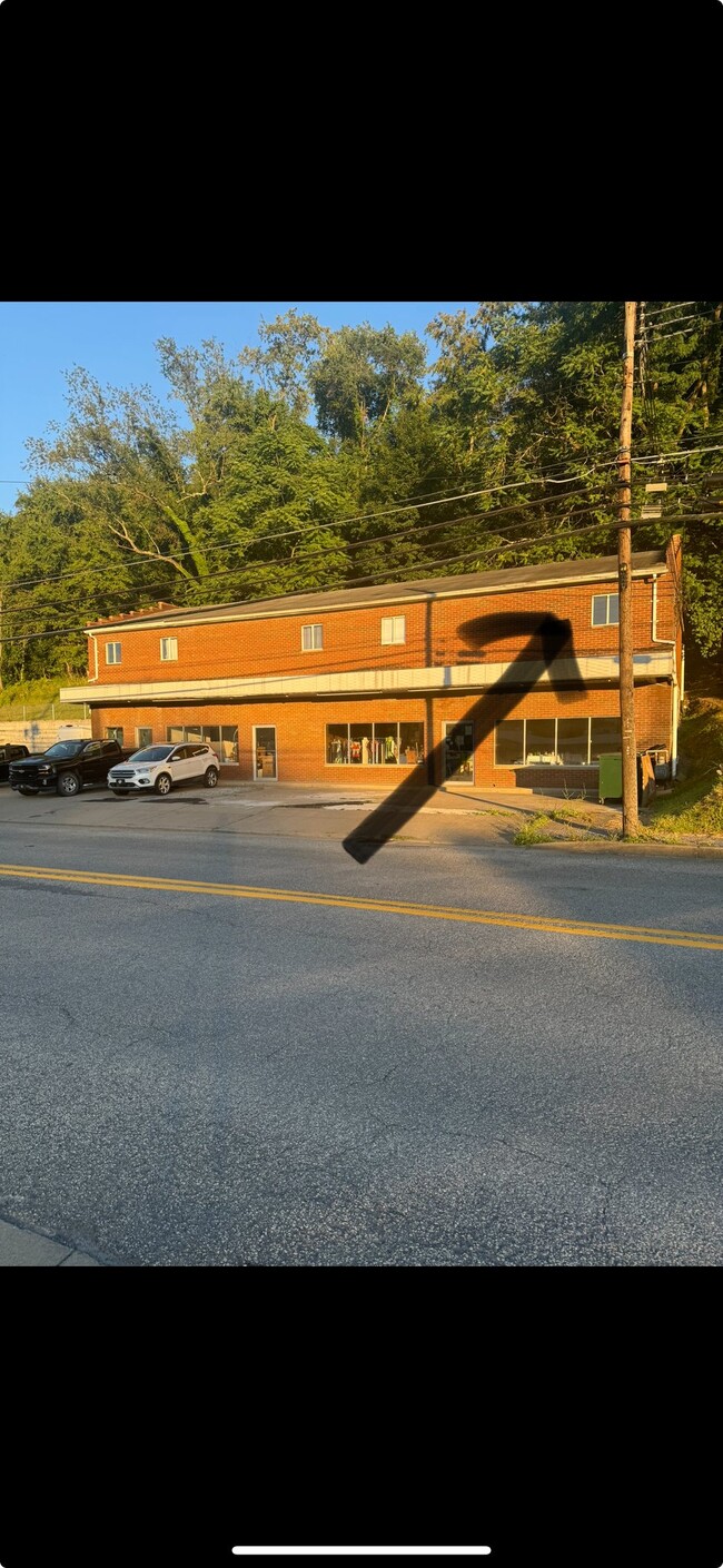 Photo - 1109 Speedway Ave Unit 4