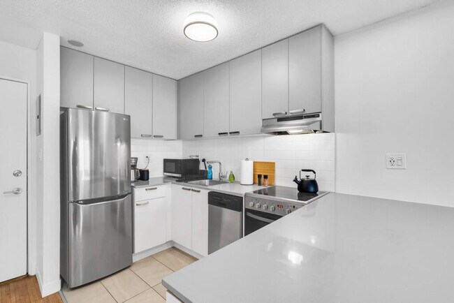 Photo - 1550 W 11th Ave Unit ID1051820P