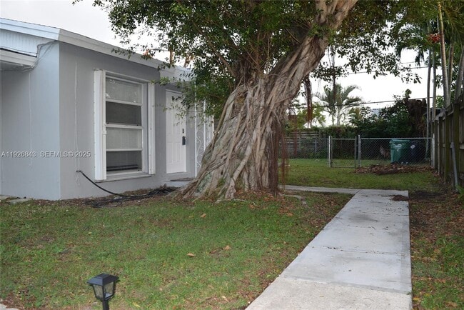 Photo - 19391 SW 103rd Ct Unit 19393