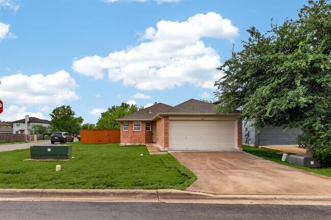Photo - 16517 Trevin Cove