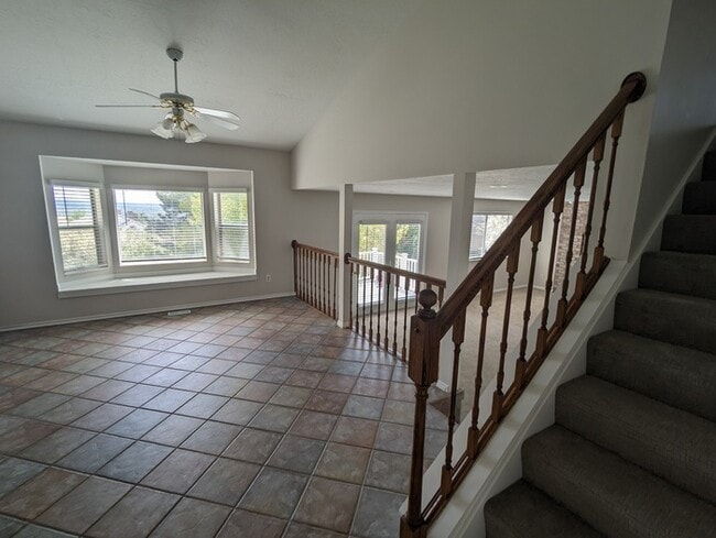 Photo - Gerogeous Home With Million Dollar Views