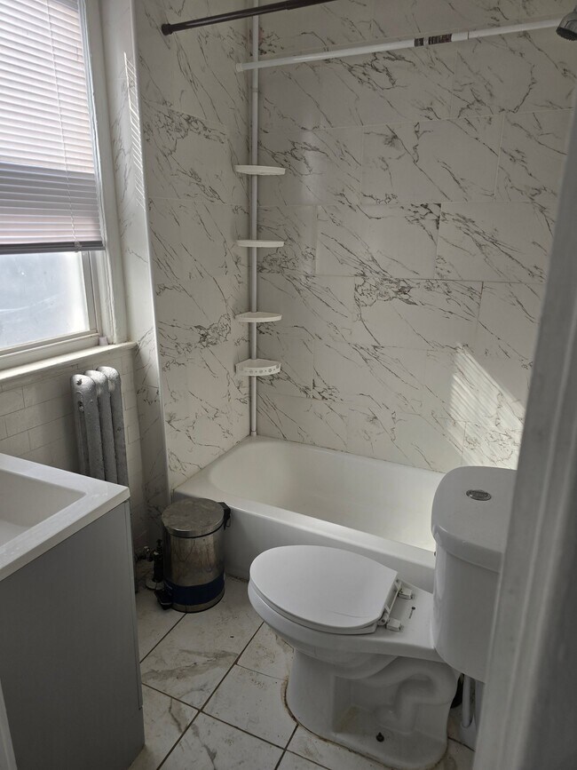 Photo - 73 Laventhal Ave