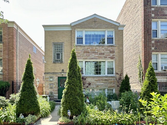 Building Photo - 5534 N Campbell Ave Unit J03P Rental