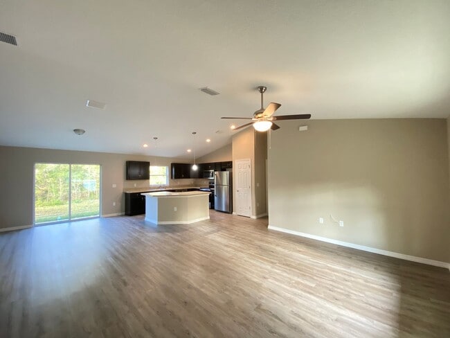 Photo - Custom Home - Desirable SW Dunnellon Neigh...
