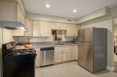 Photo - Magnolia Court