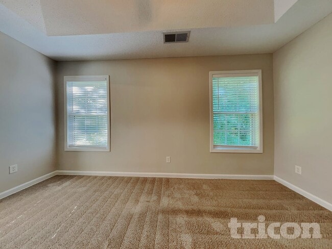 Photo - 103 Fairfax Dr