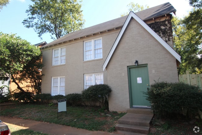 Building Photo - Top Floor-Triplex Unit in Tyler! Coming Soon! Rental