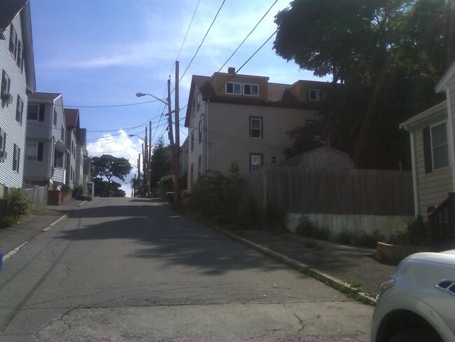 Photo - 19 Nichols St
