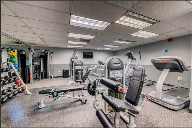 Photo - 6030 N Sheridan Rd Unit #1310