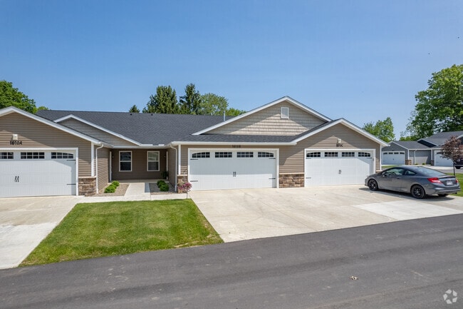 Photo - Villas at Franklin