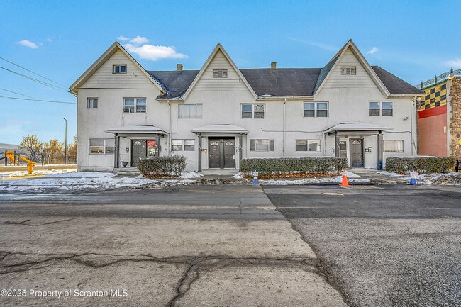 Building Photo - 1101 Washburn St