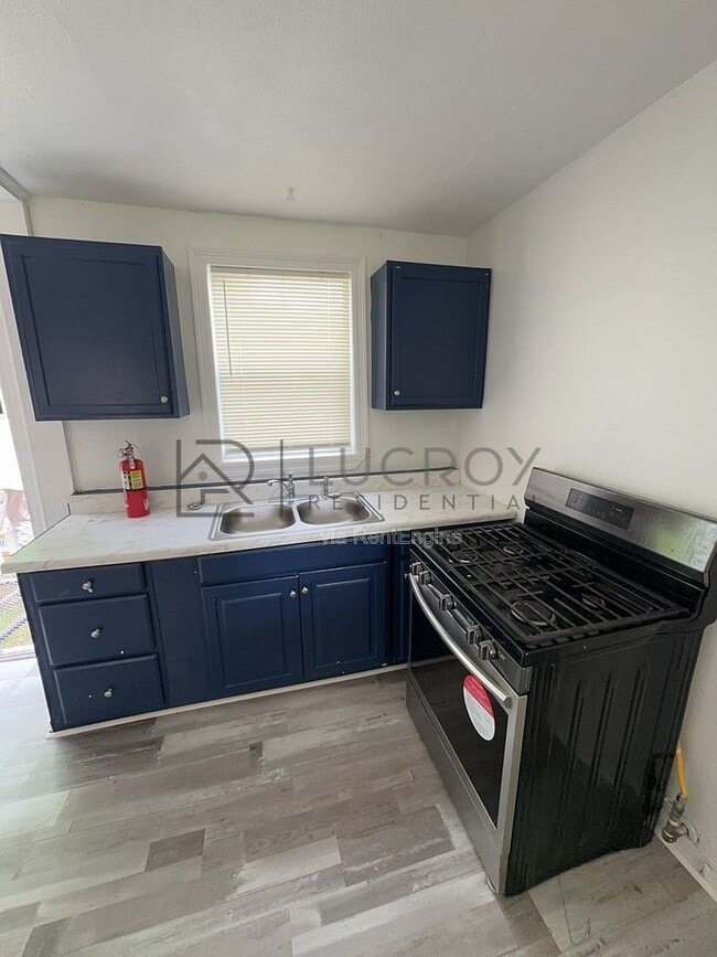 Photo - 200 Stillwood Dr