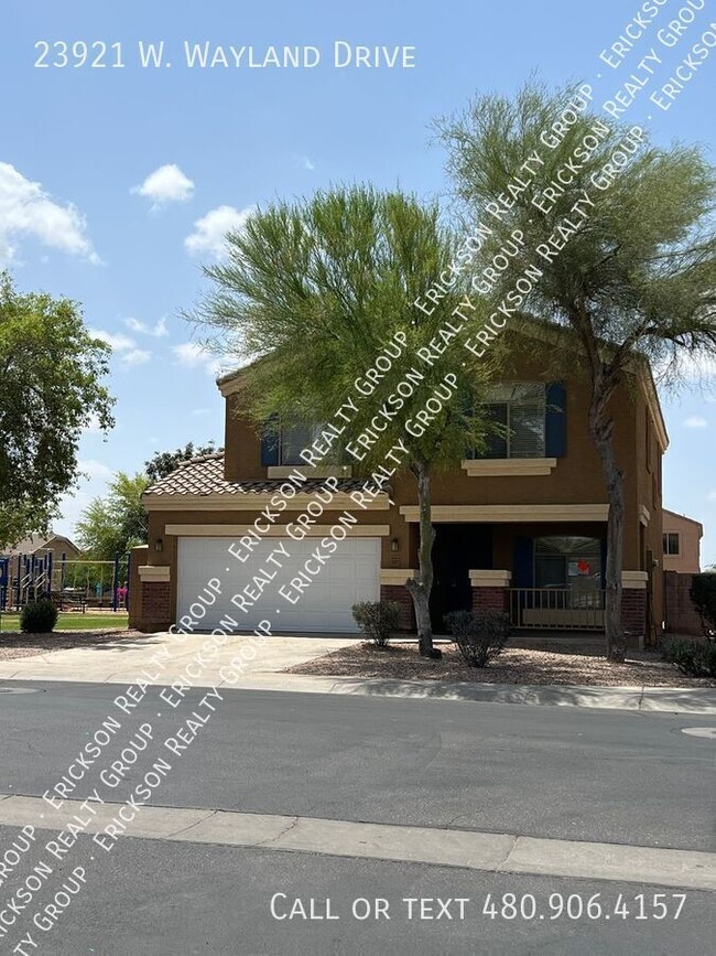 Building Photo - 23921 W Wayland Dr