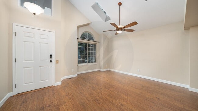 Photo - Four bedroom in Gatehouse Village with Fenced Yard and Views!