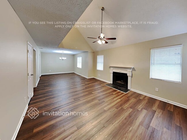 Photo - 6611 Crossing Creek Point