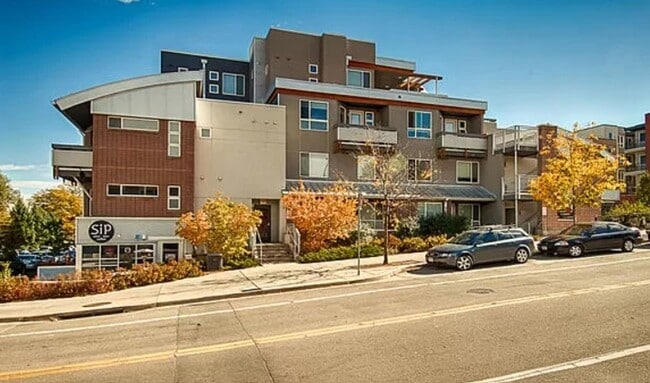 Building Photo - 2830 E College Ave Unit 303
