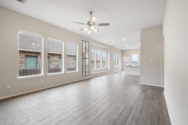 Photo - 2630 River Pointe