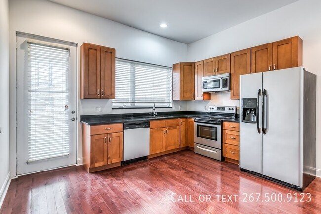 Photo - 1456 E Columbia Ave
