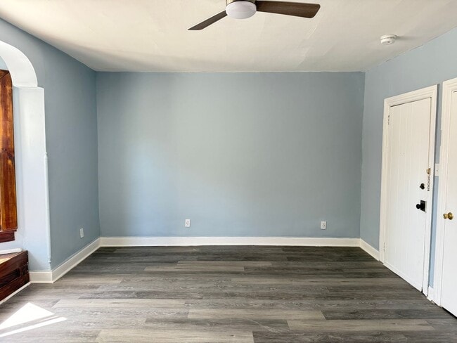 122 College Ave Unit 2