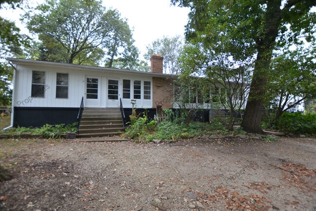 Photo - 10 Riverview St Unidad #6