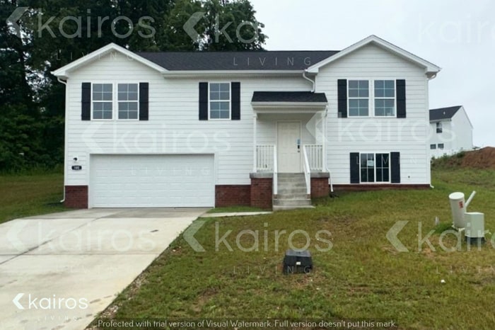 Photo - 105 Rucksack Ct House