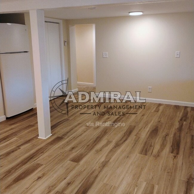 Photo - 39 Kingsbury Dr Unit A