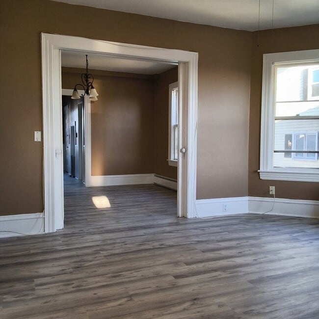 Photo - 517-519 Second St Unit 2