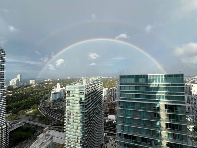 Building Photo - 1100 S Miami Ave Unit 41