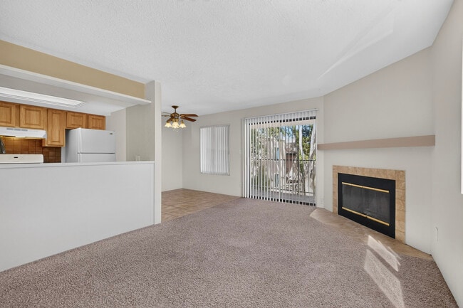 Photo - Cloverleaf Apartments