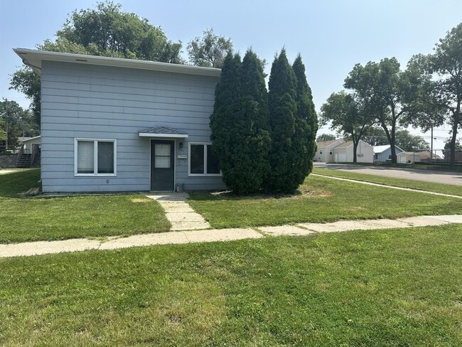 Photo - 701 N 19th St House