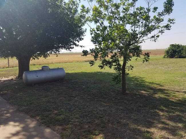 Photo - 8902 E County Rd 7700