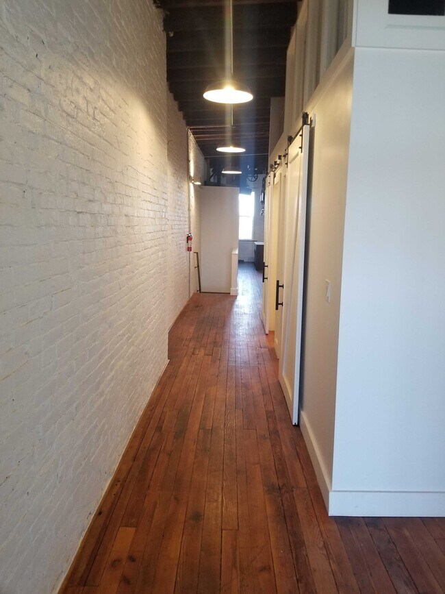 Photo - 1936 N 2nd St Unidad 3rd FL