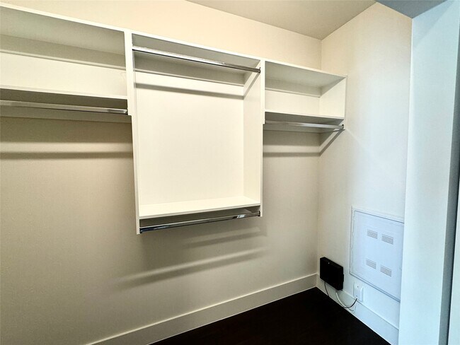 Photo - 3120 Smith St Unit 731