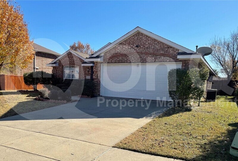 Photo - 15809 Ducote Dr House