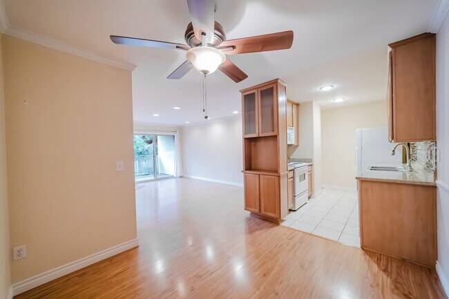 Photo - 1760 El Camino Real