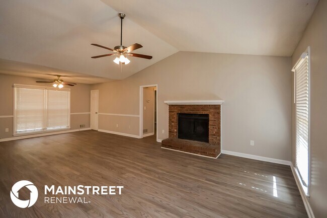 Photo - 4801 Cedar Brook Dr SE