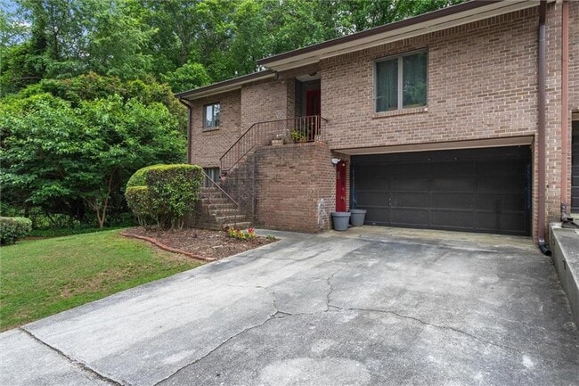 Photo - 5547 Circlestone Ln