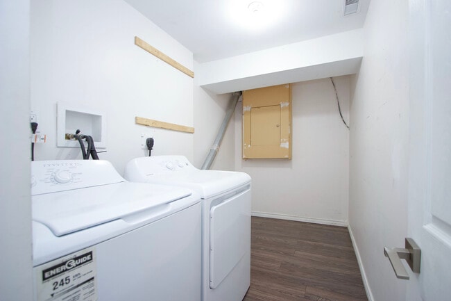 Photo - Spotless 3-Bedroom Legal Basement Apartment For Rent in Oshawa