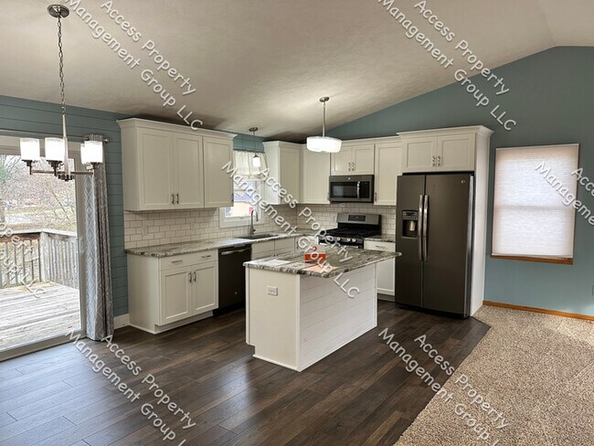 Photo - Byron Center Schools 4 Bedroom and 2 Bathr...
