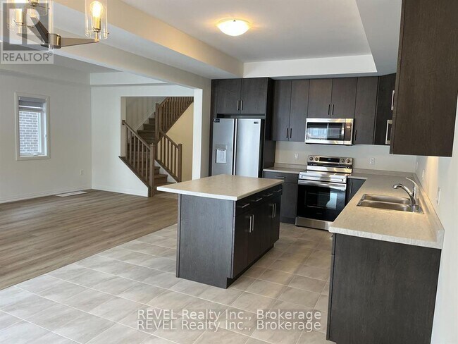 Photo - 84 Acacia Rd