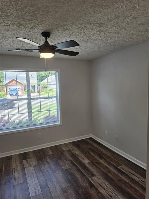Photo - 2736 Highland Ridge NW