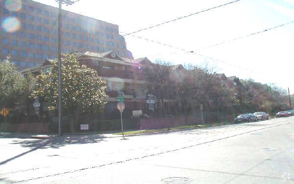 Photo - Sutton Place Condominiums