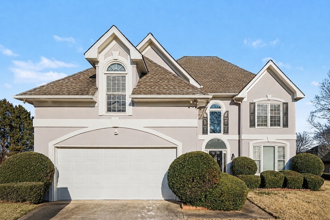 Building Photo - Fully Renovated Spacious 4BR Home nestled in beautiful community!