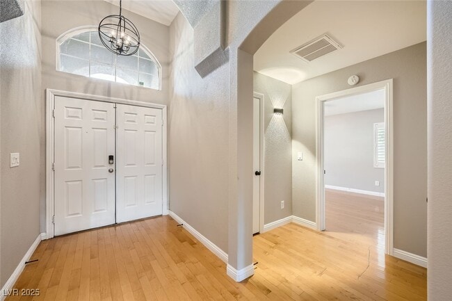 Photo - 2503 Vegas Vic St