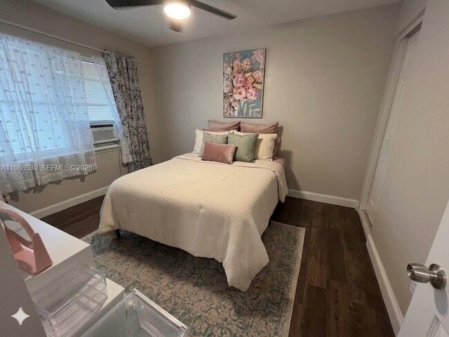 Photo - 730 NW 4th Ave Unit 3