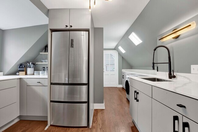 Photo - 1625 W Hollywood Ave Condo Unit 3