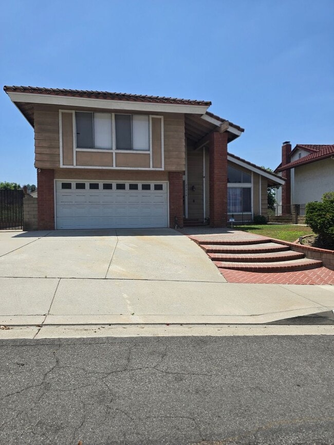 BEAUTIFUL 4 BEDROOM 3 BATH HOUSE. MOVE IN ... - BEAUTIFUL 4 BEDROOM 3 BATH HOUSE. MOVE IN ...