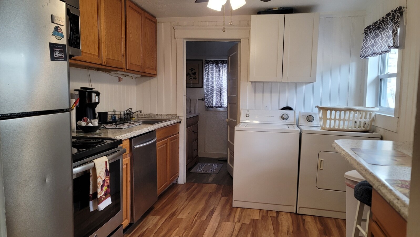 Photo - 5505 Maccorkle Ave SW