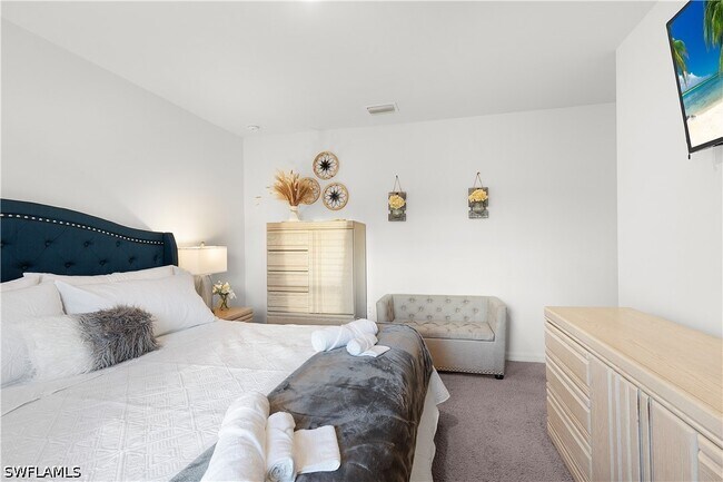 Photo - 836 Youngreen Dr